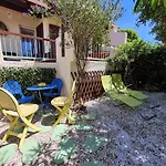 Lejlighed Bel Au Calme Avec Terrasse Apercu Mer, Jardinet Et Piscine
